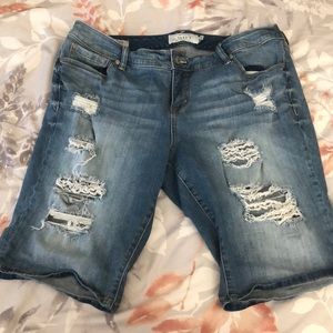 Torrid boyfriend shorts w/ shredded front panels.